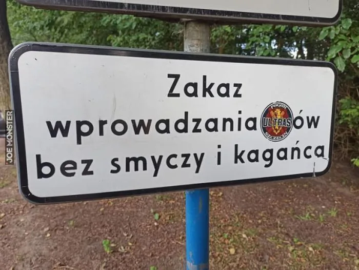Zakaz wprowadzania ultrasów bez smyczy i kagańca