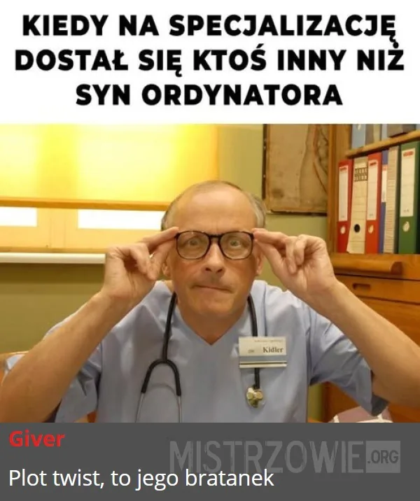 Wąsa zgolił, ale z daleka widać, że to pan malarz –
